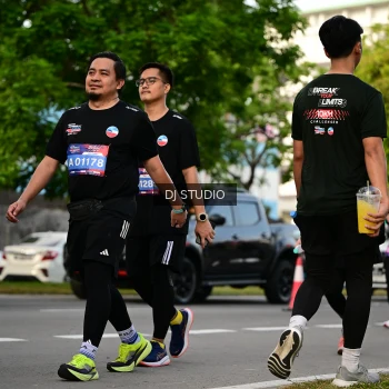 Runner Photo 4034285