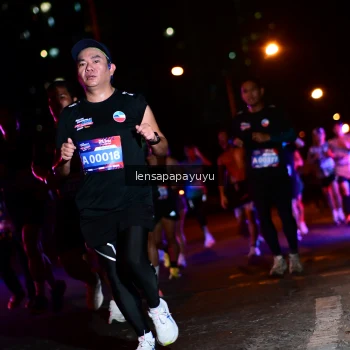 Runner Photo 4034294