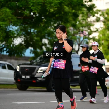 Runner Photo 4034296
