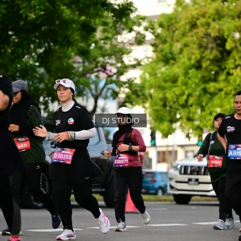 Runner Photo 4034310