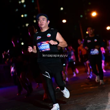 Runner Photo 4034327