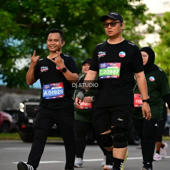 Runner Photo 4034331