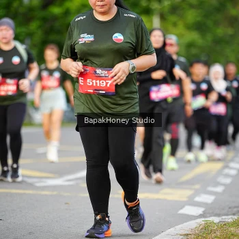 Runner Photo 4034333