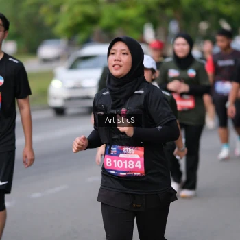 Runner Photo 4034338