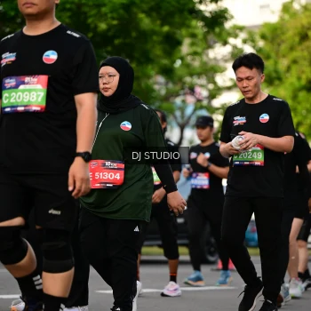Runner Photo 4034352