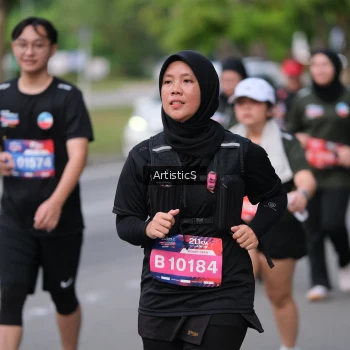 Runner Photo 4034356