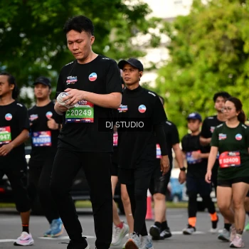 Runner Photo 4034378