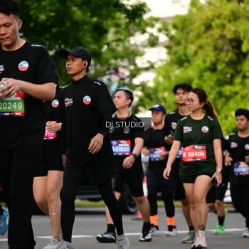 Runner Photo 4034381