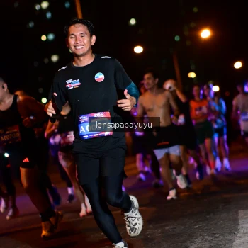 Runner Photo 4034385