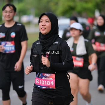 Runner Photo 4034392