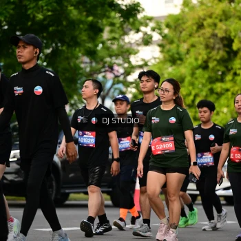 Runner Photo 4034393
