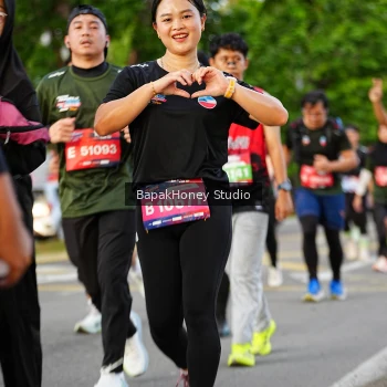 Runner Photo 4034394