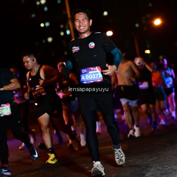 Runner Photo 4034408