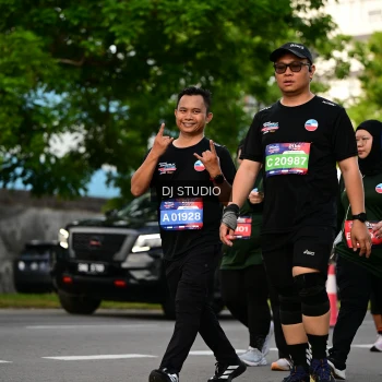 Runner Photo 4034422