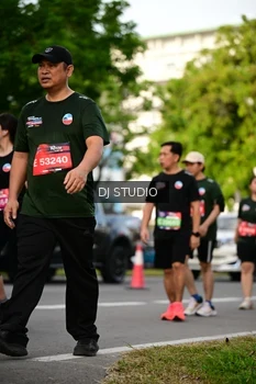 Runner Photo 4034431