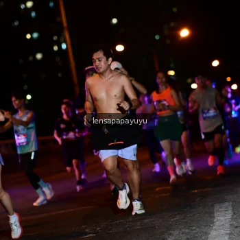 Runner Photo 4034435