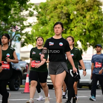 Runner Photo 4034449
