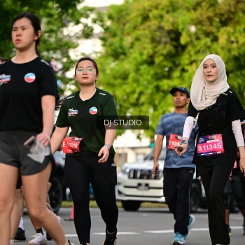 Runner Photo 4034473