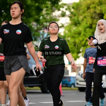 Runner Photo 4034483