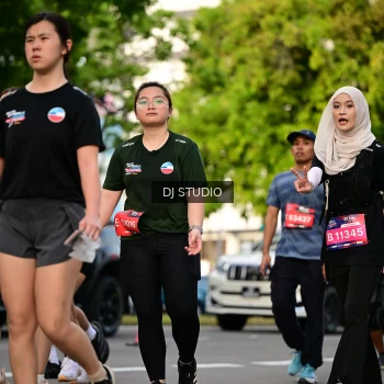 Runner Photo 4034487