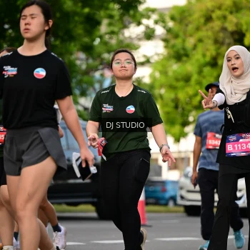 Runner Photo 4034488
