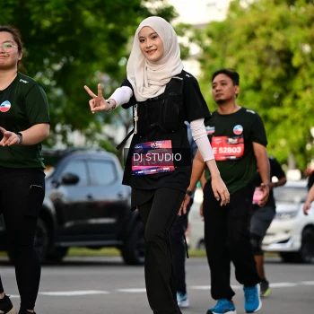 Runner Photo 4034516