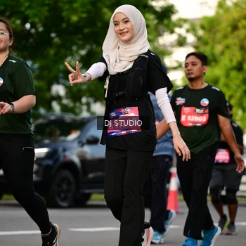 Runner Photo 4034532