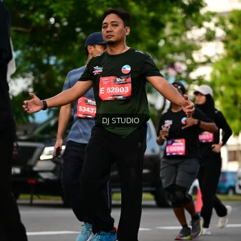 Runner Photo 4034539