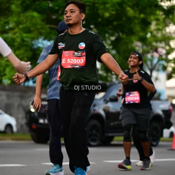 Runner Photo 4034554