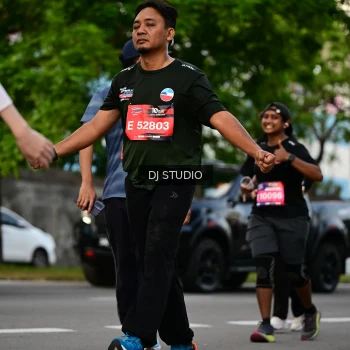 Runner Photo 4034560