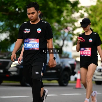 Runner Photo 4034577