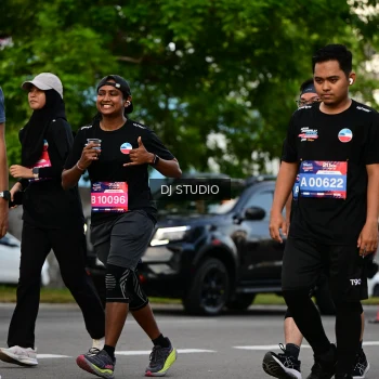 Runner Photo 4034580