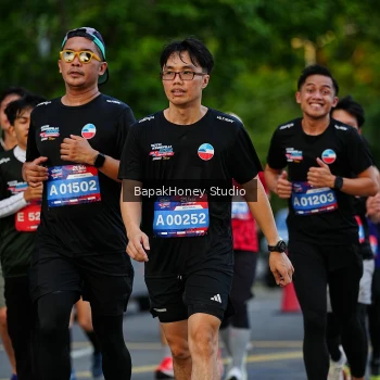 Runner Photo 4034584