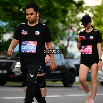 Runner Photo 4034593