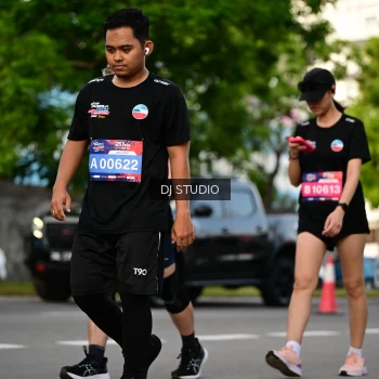 Runner Photo 4034601