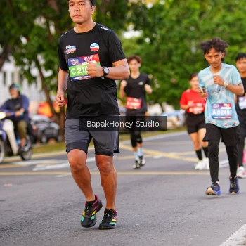 Runner Photo 4034613