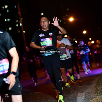 Runner Photo 4034625