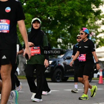 Runner Photo 4034688
