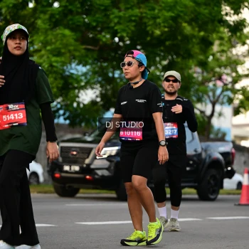 Runner Photo 4034698