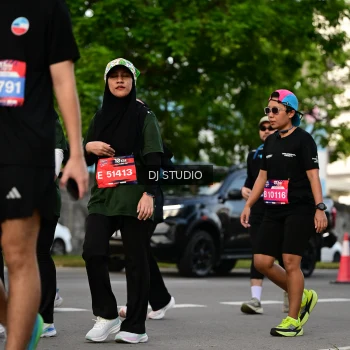 Runner Photo 4034701