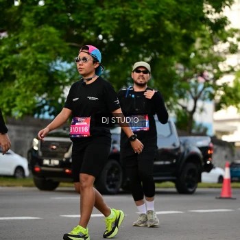 Runner Photo 4034703