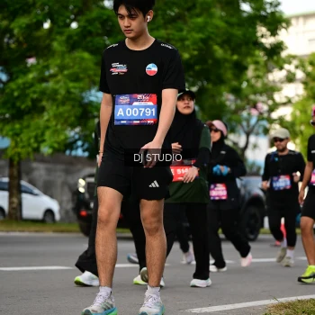 Runner Photo 4034713