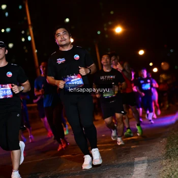 Runner Photo 4034718