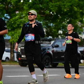 Runner Photo 4034728