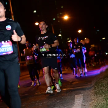 Runner Photo 4034758