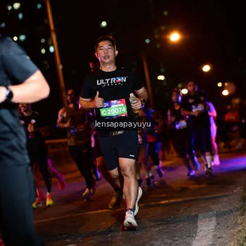Runner Photo 4034788