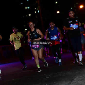 Runner Photo 4034791