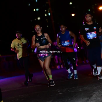 Runner Photo 4034797
