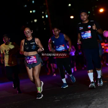 Runner Photo 4034815