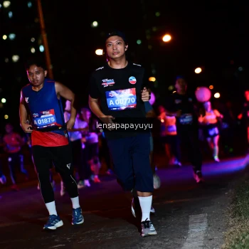 Runner Photo 4034823
